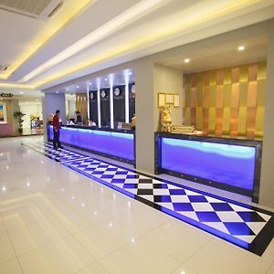 Grand Pink Hotel Hatyai